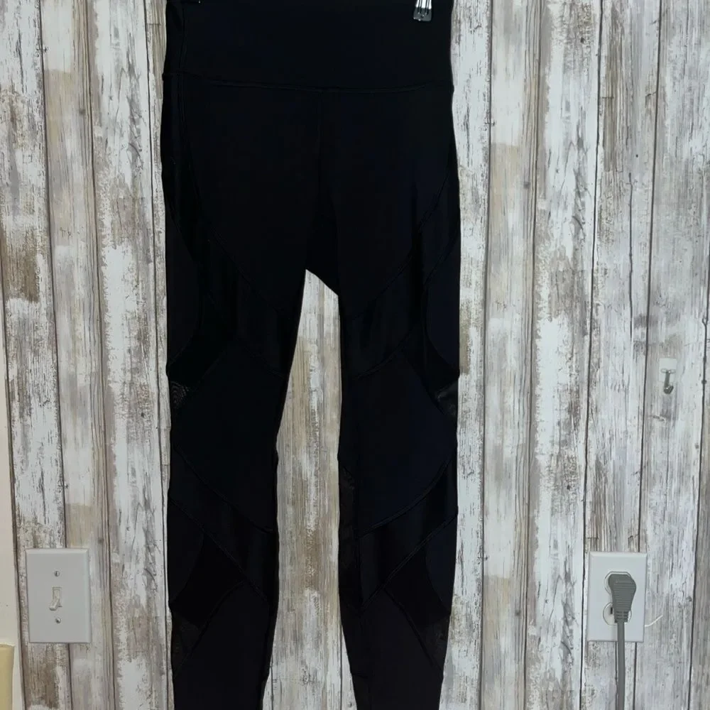 lululemon wunder under 28